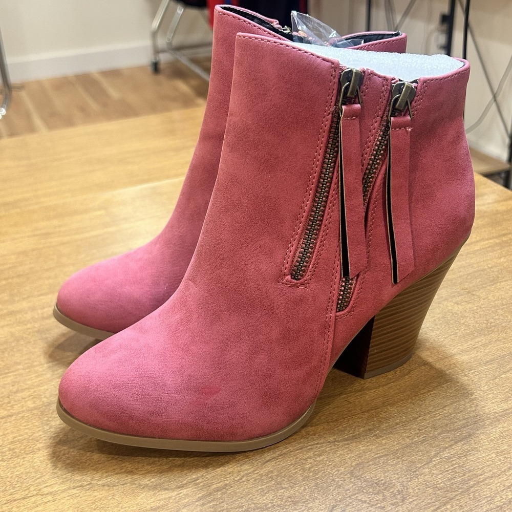 Journee Boots Womens 9 Pink Faux Suede Ankle Block Heel Zip Booties Round Toe